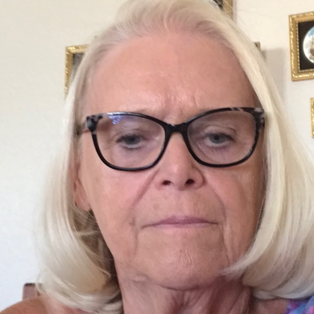 Meet your Posher, Lavonne